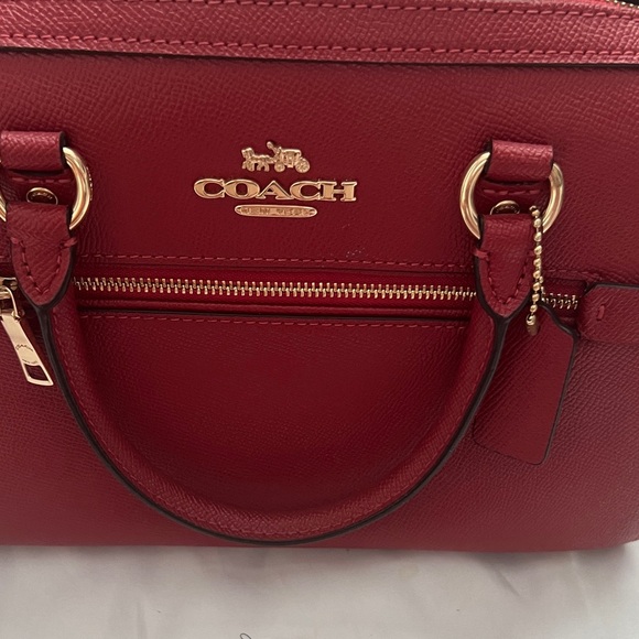 Coach Red Leather Women's Bag with detachable leather strap - Picture 6 of 6